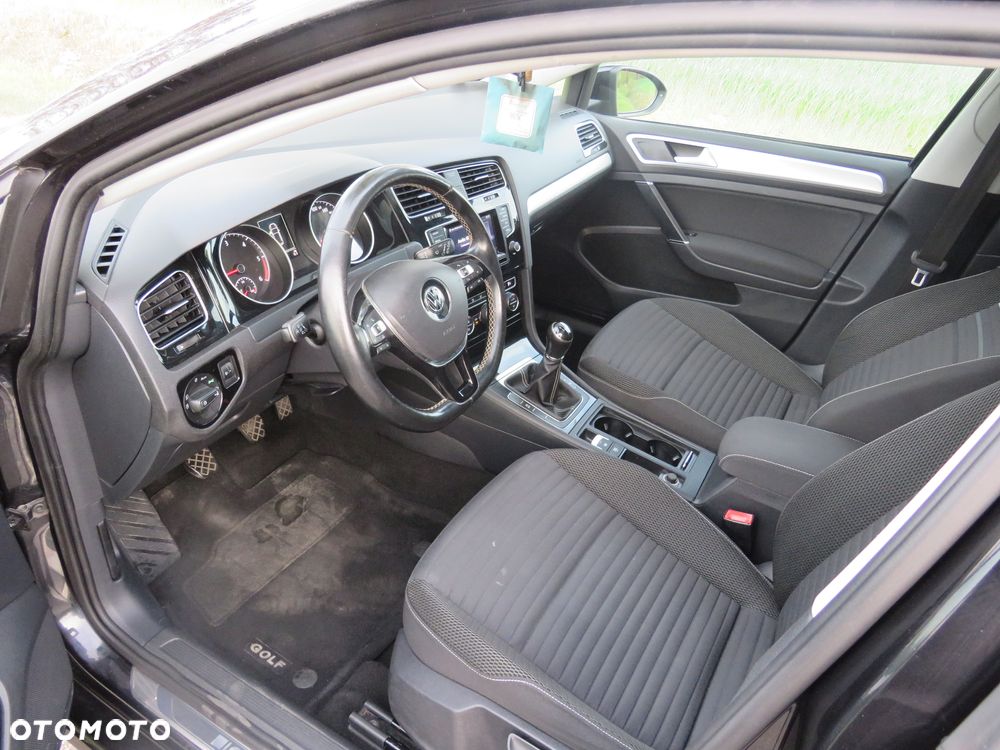 Volkswagen Golf 1.6 TDI Comfortline - 5