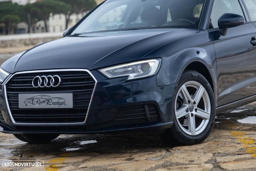 Audi A3 Sportback 1.6 TDI - 6