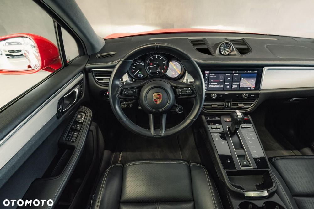 Porsche Macan Standard - 12