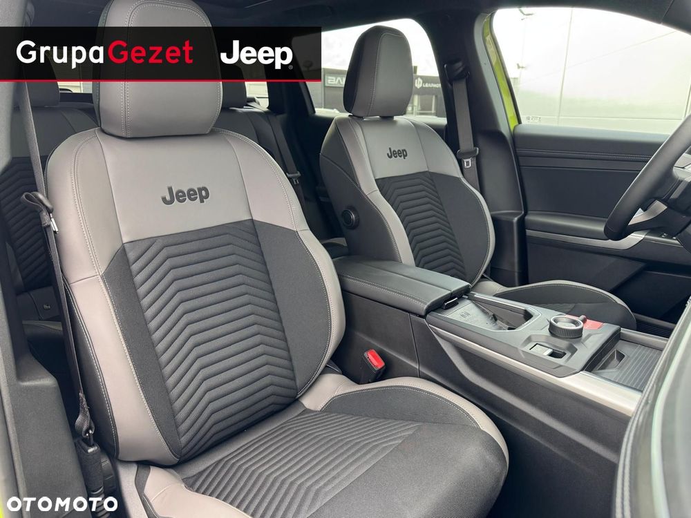 Jeep Compass - 15
