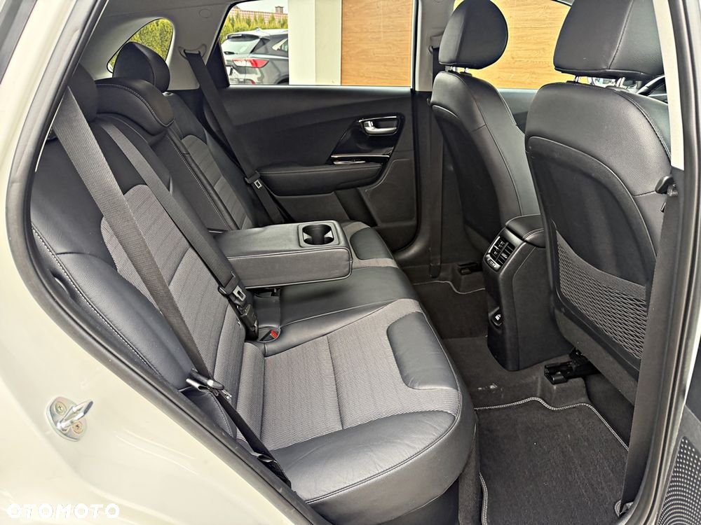 Kia Niro ver-1-6-gdi-plug--in-hybrid-xl - 34