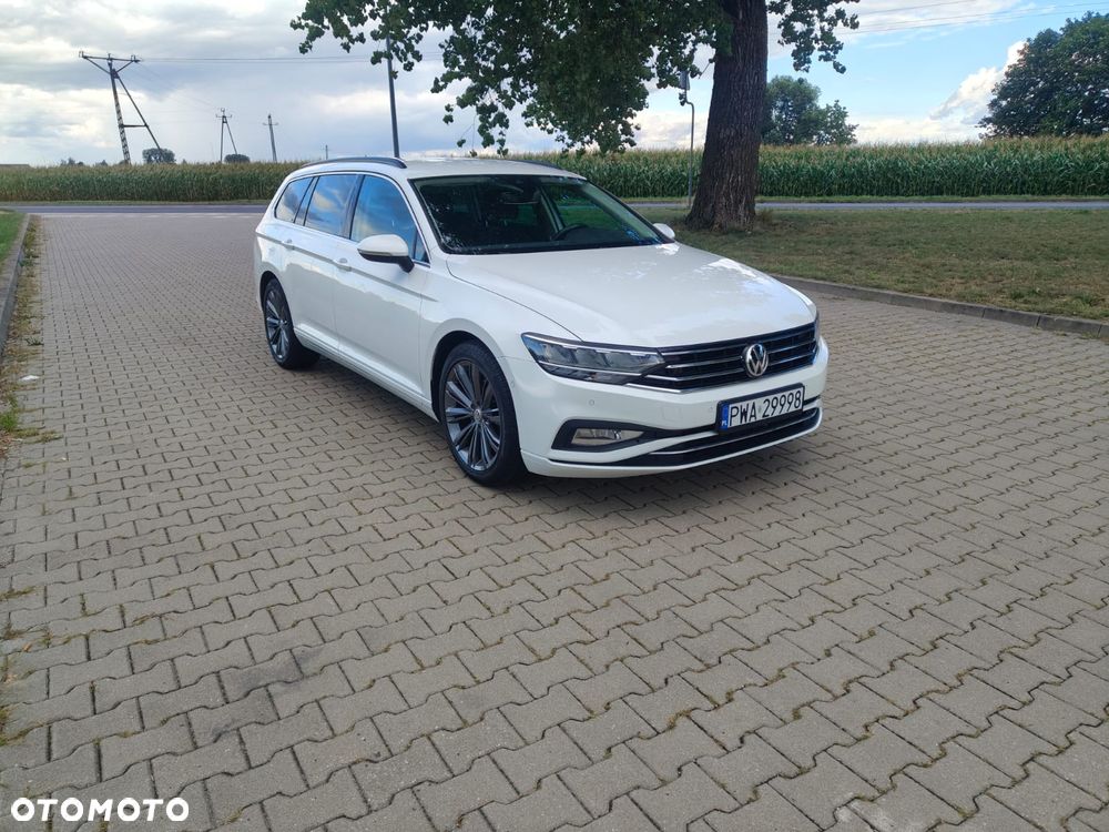 Volkswagen Passat 2.0 TDI SCR DSG Elegance - 1