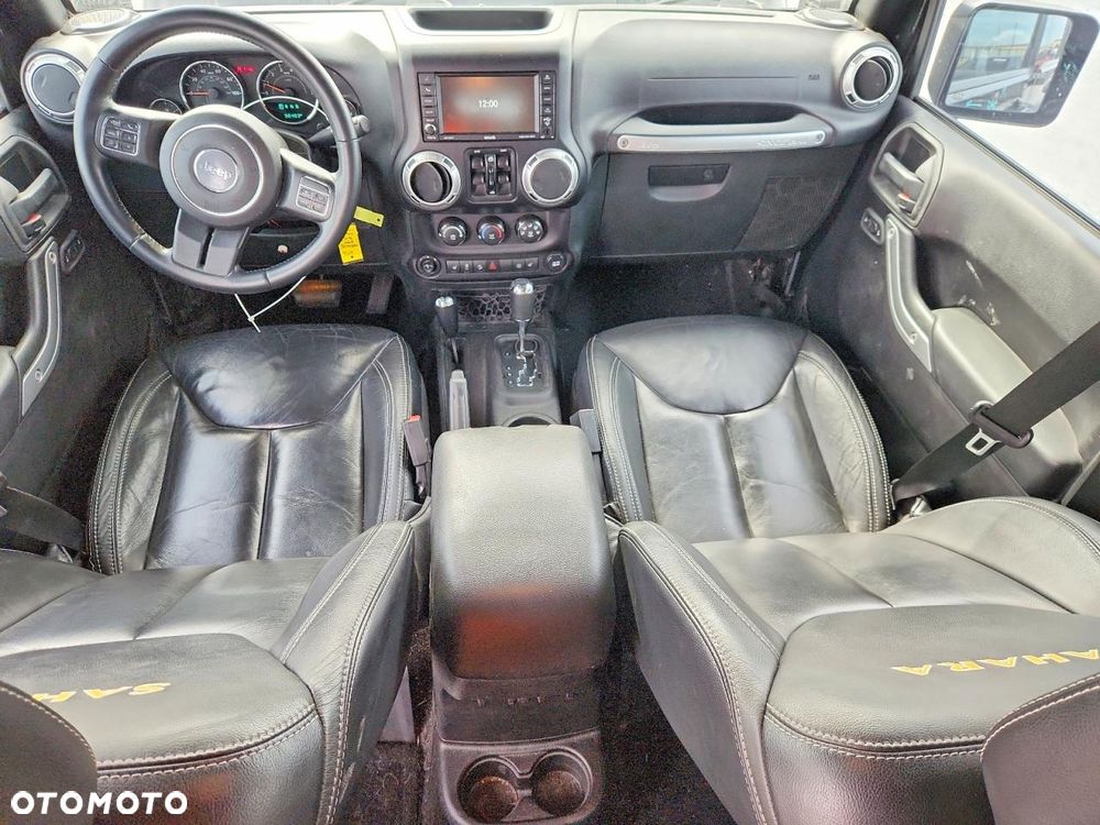 Jeep Wrangler 3.6 Unlim Sahara - 9