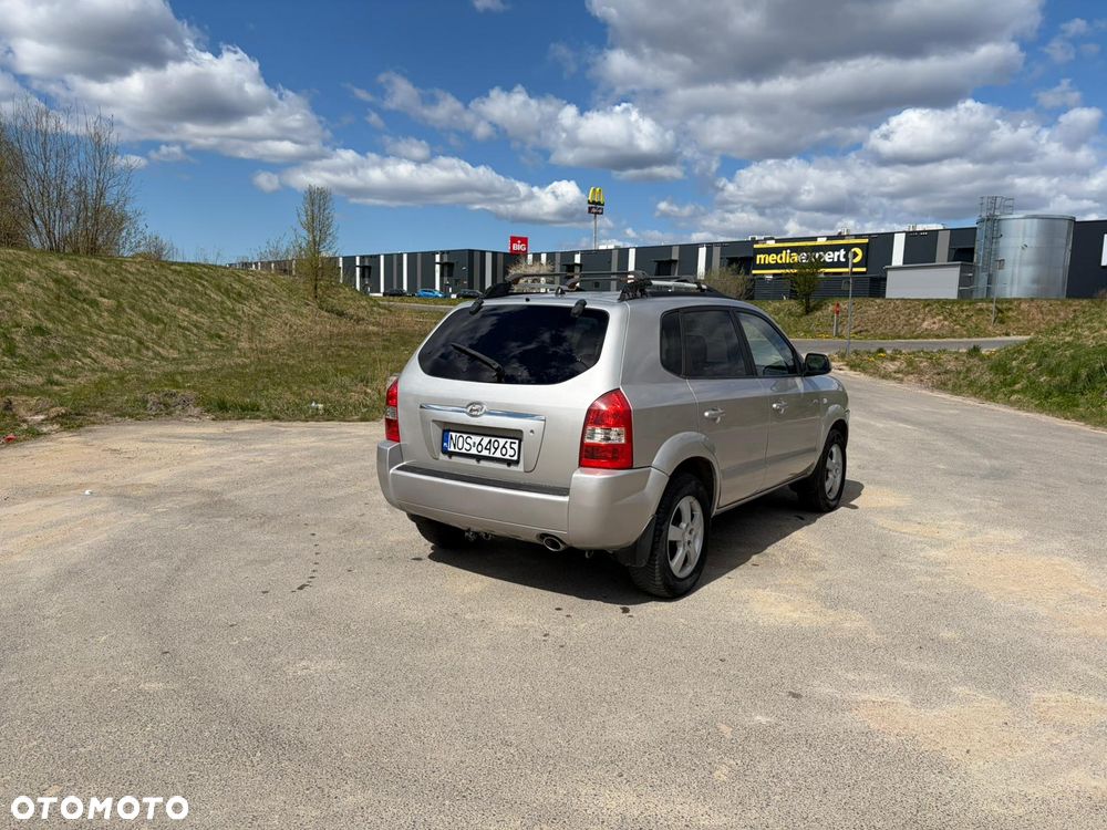 Hyundai Tucson 2.0 4WD GLS - 7