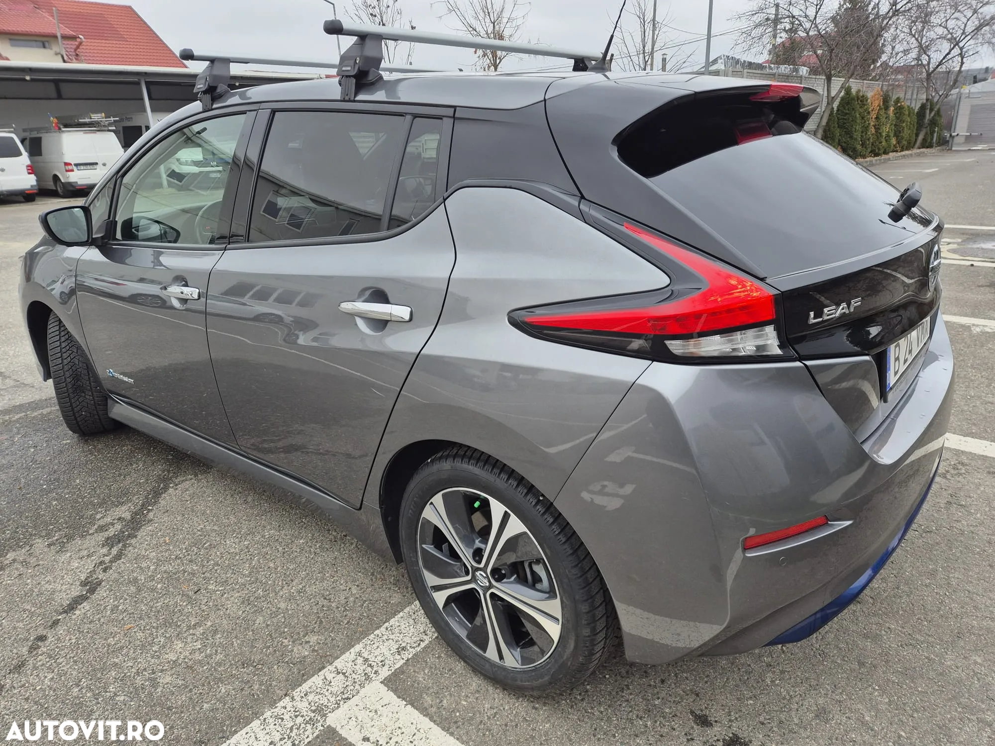 Nissan LEAF N-Connecta - 4