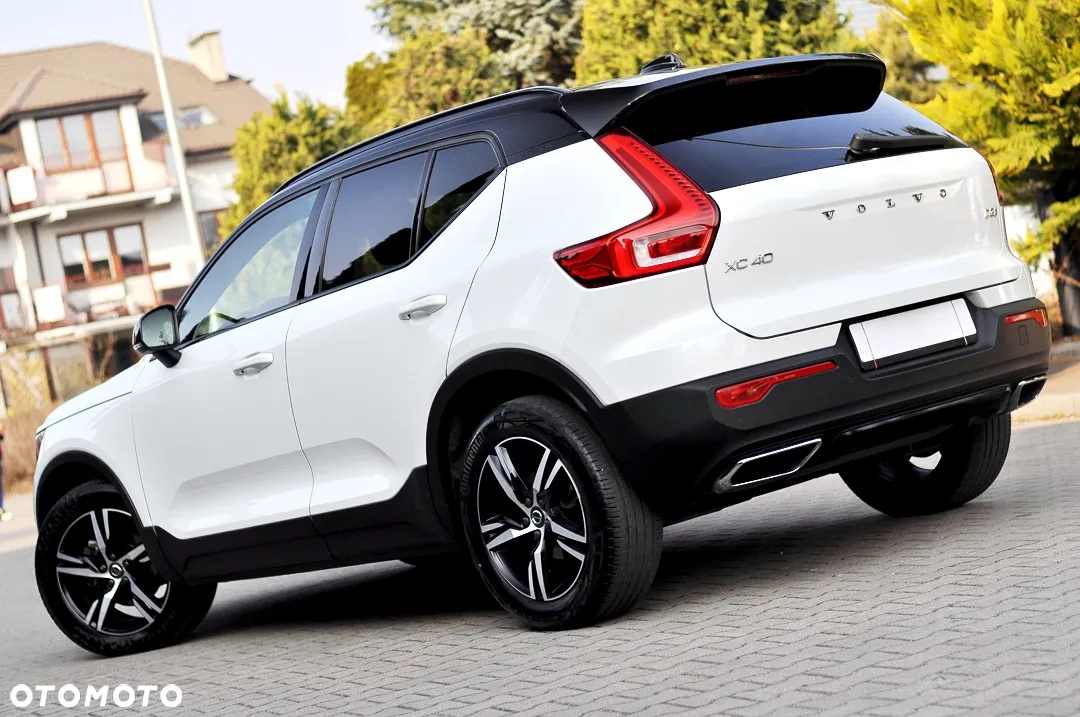 Volvo XC 40 D3 R-Design - 12