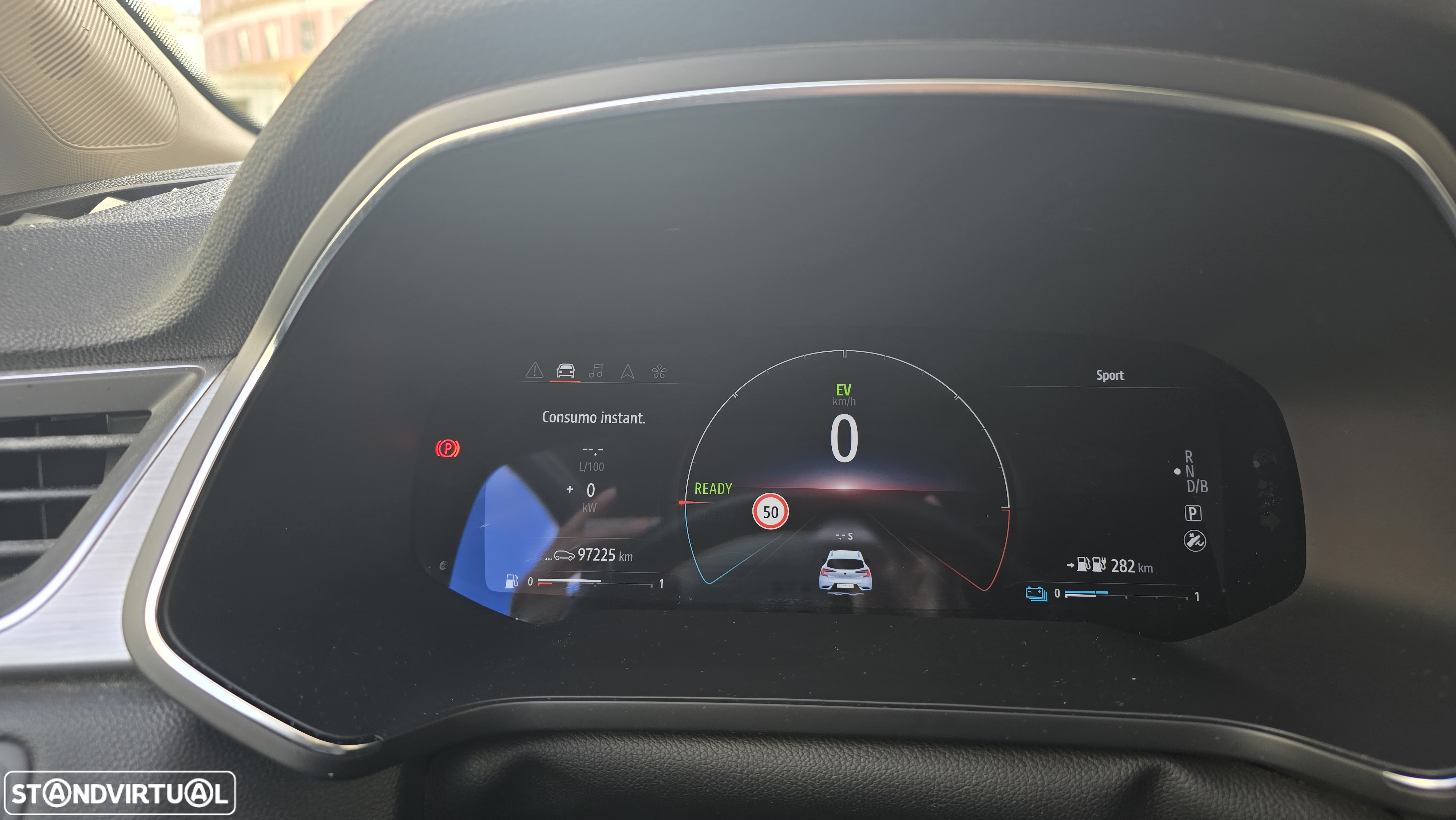 Renault Captur 1.6 E-Tech Plug-In Hybrid Techno - 32