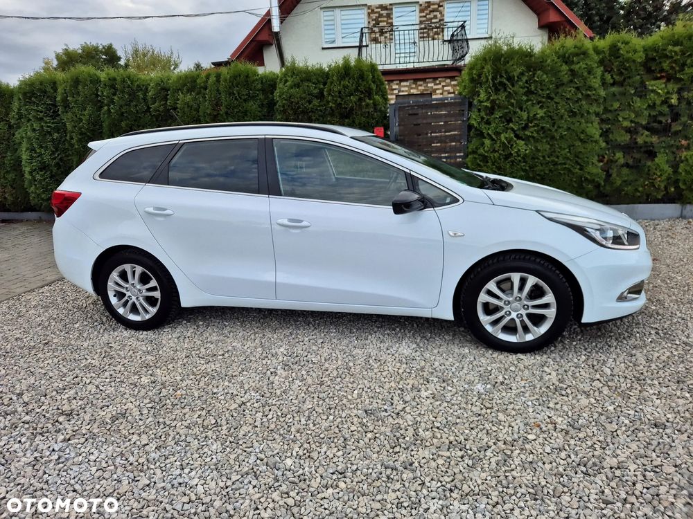 Kia Ceed 2013 photo 5
