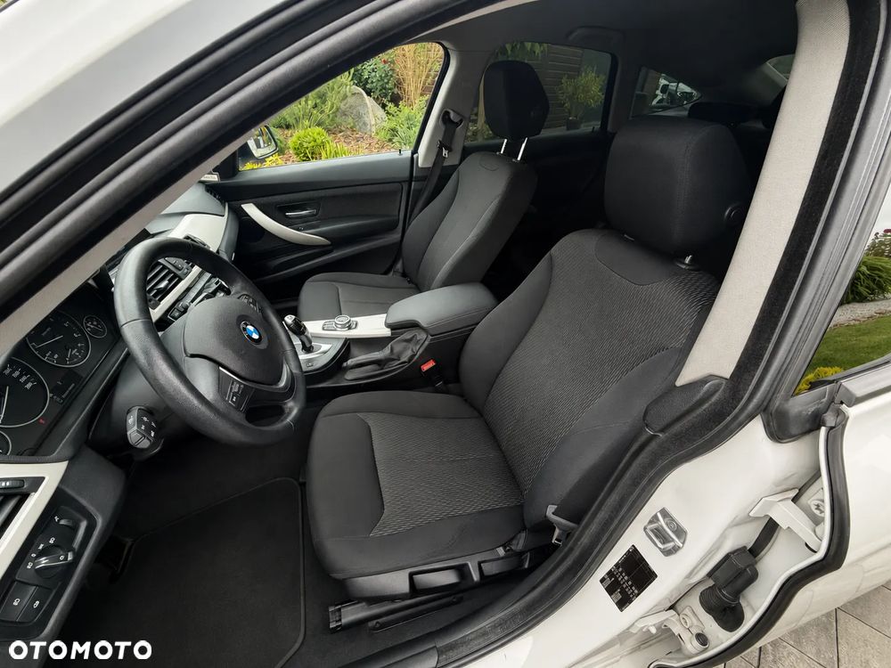 BMW 3GT 318d - 39