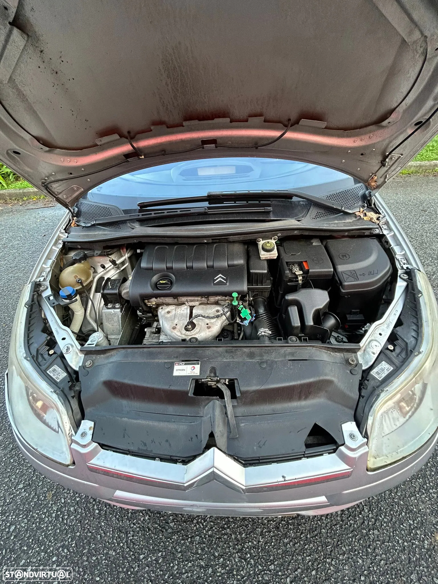 Citroën C4 1.4 16V SX - 8