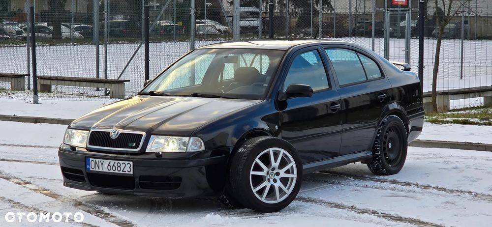 Skoda Octavia 1.8T RS - 2