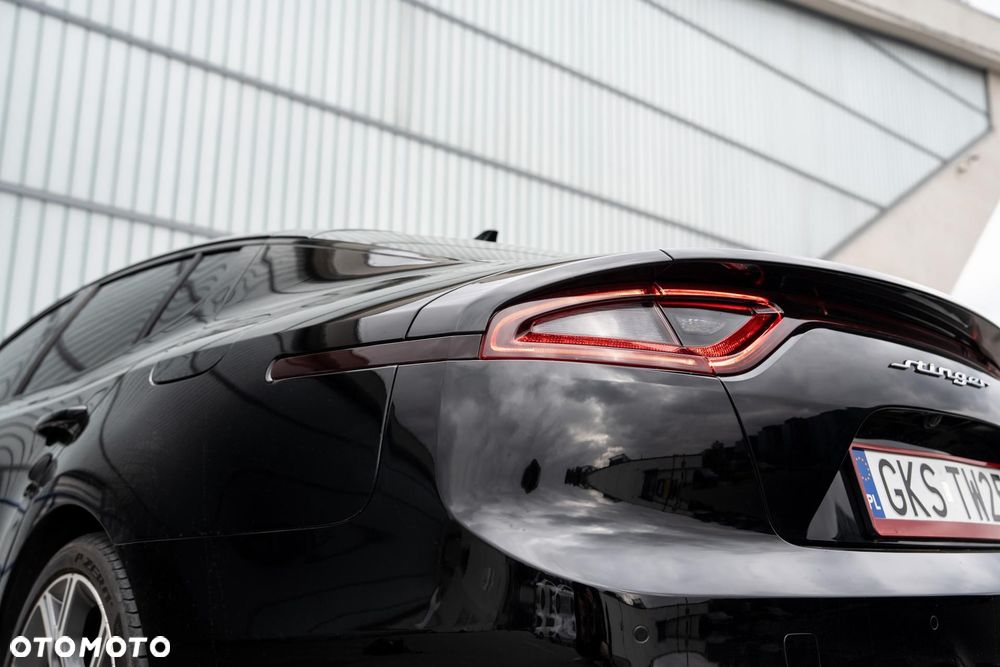 Kia Stinger - 26