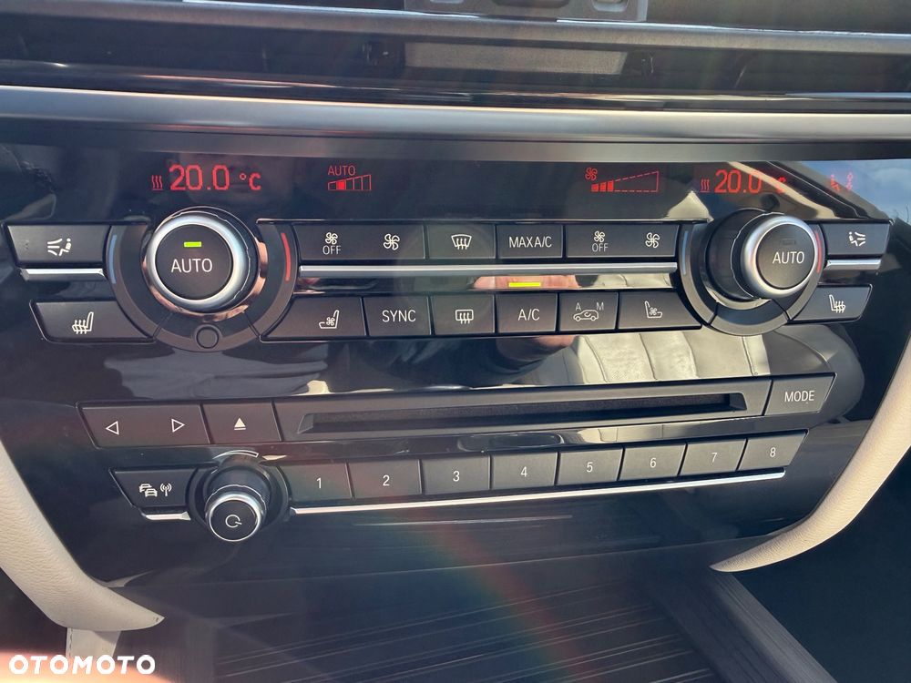 BMW X5 xDrive25d - 22