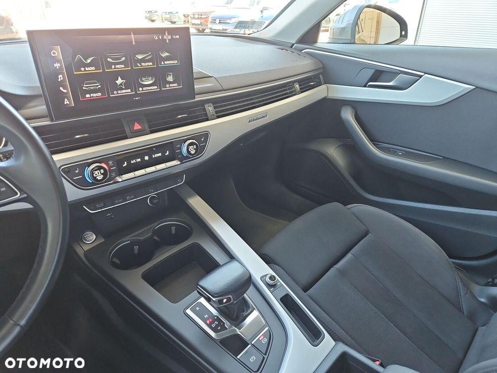 Audi A4 Limousine 45 TFSI mHEV Quattro Advanced S tronic - 16