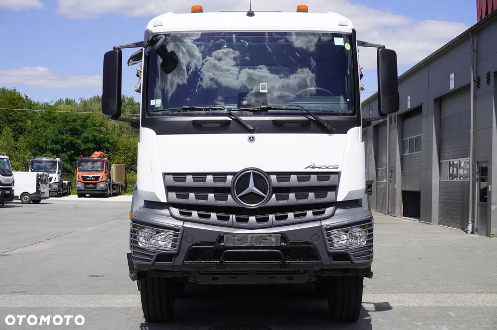 Iveco Arocs 3243 8x4 / 130 tys. km! / Wywrotka 2-stronna Meiller / hydroburta_259783 - 16