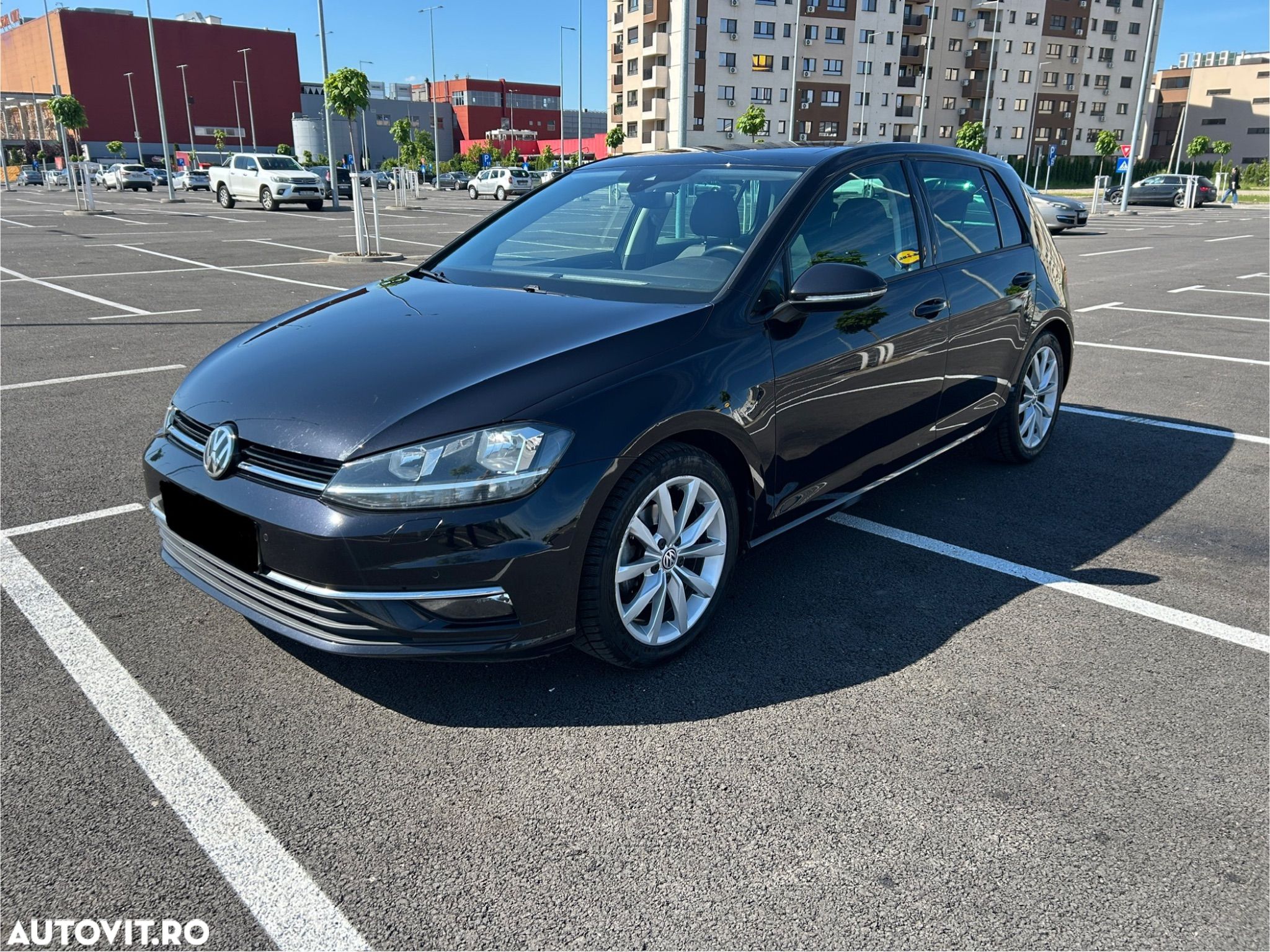 Volkswagen Golf 1.5 TSI DSG Highline - 1