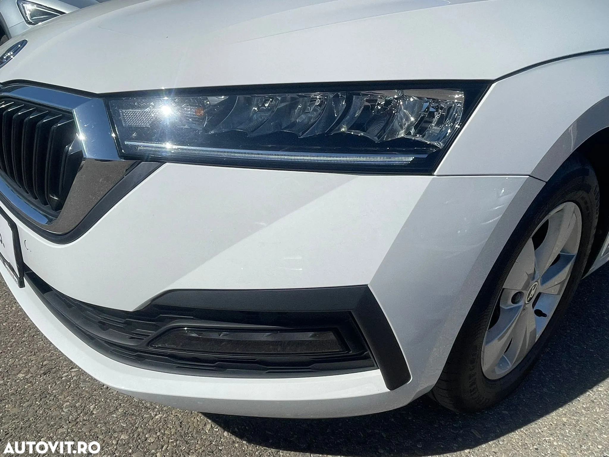 Skoda Octavia 1.0 TSI DSG Mild Hybrid Ambition - 9