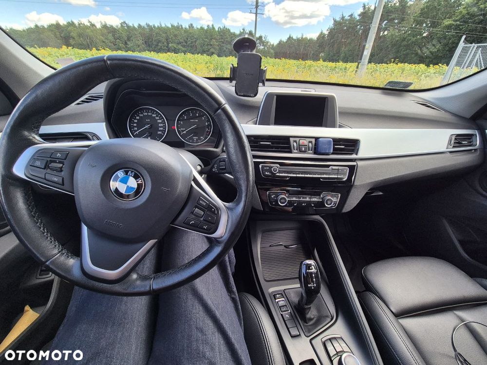BMW X1 sDrive18i - 14