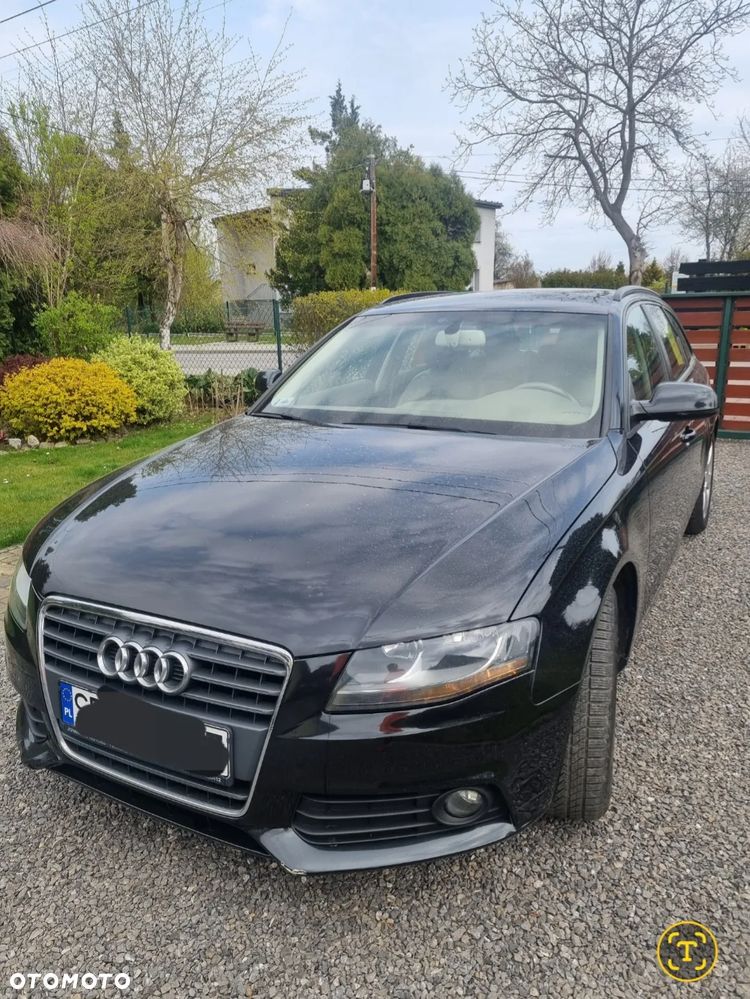 Audi A4 Avant 2011 photo 5