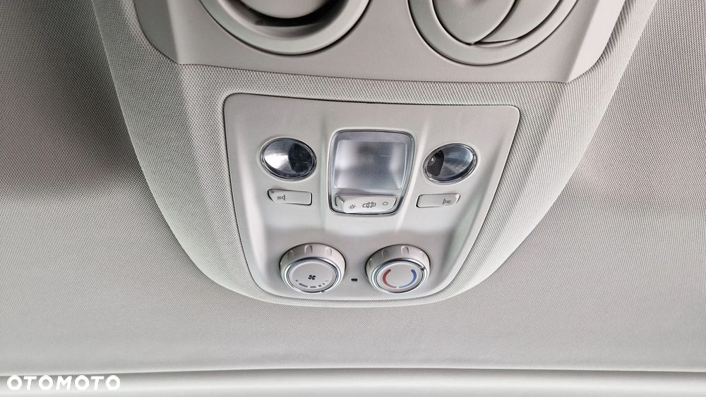 Toyota ProAce Kombi D-4D Medium 2,8t - 14