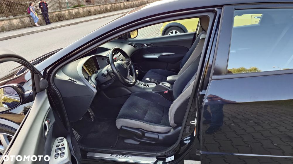 Honda Civic 1.8i-VTEC Comfort - 17