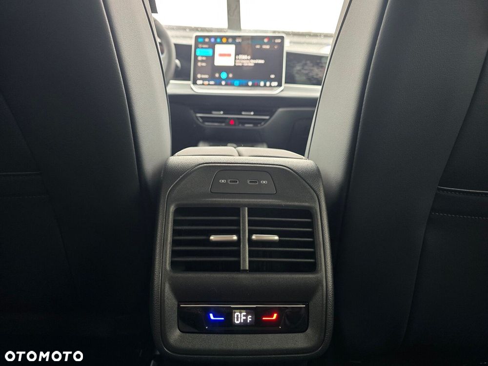 Volkswagen Passat Variant 1.5 TSI eHybrid PHEV 150kW Business Plus DSG - 15