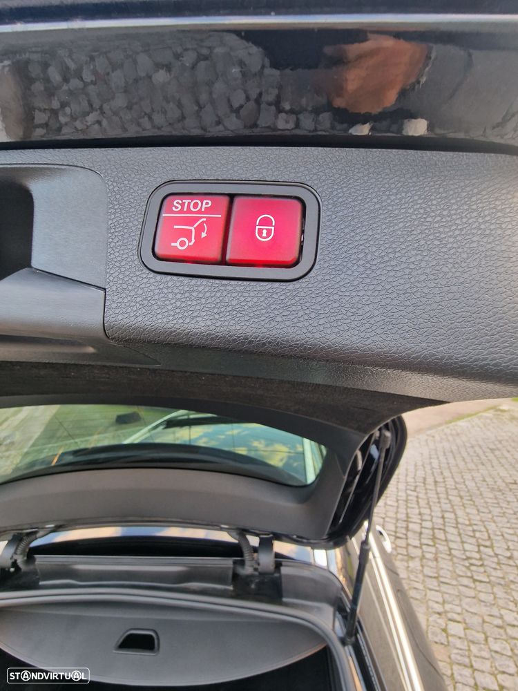 Mercedes-Benz E 220 d 4-Matic All Terrain Avantgarde + - 35