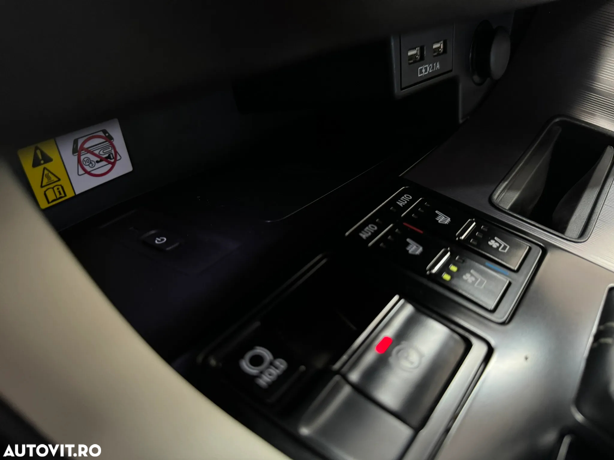 Lexus Seria RX 450h AWD F Sport Plus - 34