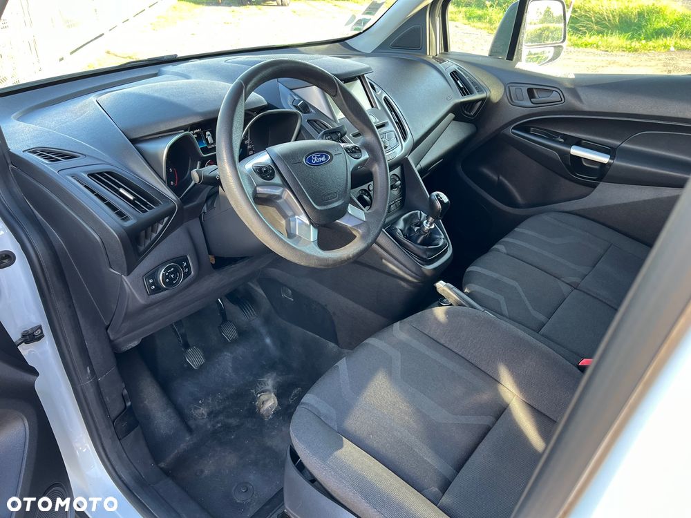 Ford Transit Connect - 11