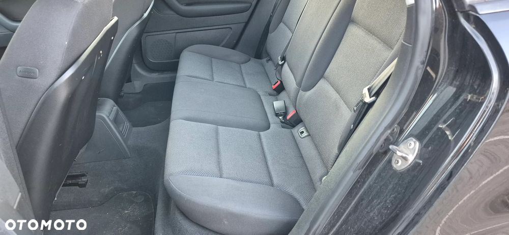 Audi A3 Sportback 1.6 TDI DPF Ambiente - 15