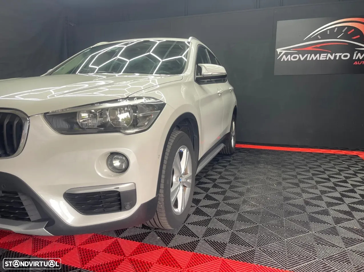 BMW X1 16 d sDrive Advantage - 2