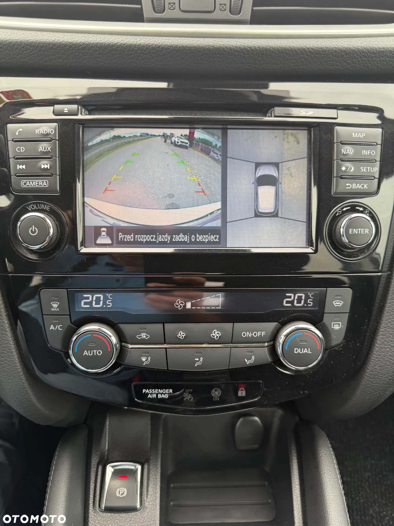 Nissan Qashqai 1.6 DCi 4x4 Tekna - 17