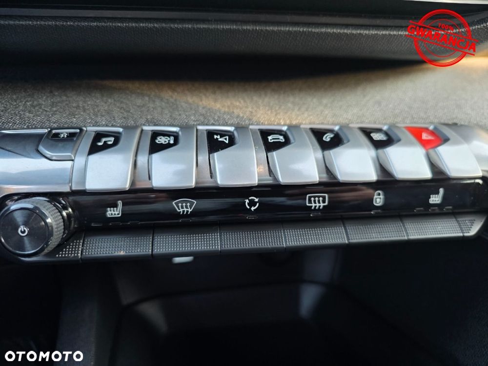 Peugeot 3008 THP 165 EAT6 Stop & Start Crossway - 31