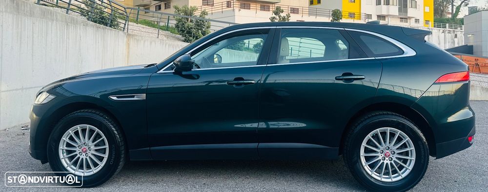 Jaguar F-Pace 2.0 i4D Pure Aut. - 9