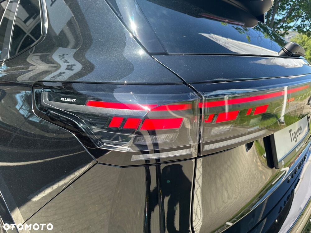 Volkswagen Tiguan 1.5 eTSI R-Line Plus DSG - 36