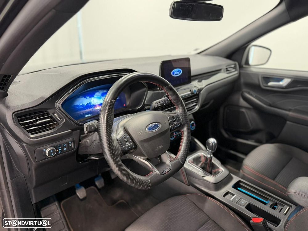 Ford Kuga 1.5 EcoBoost ST-Line - 6