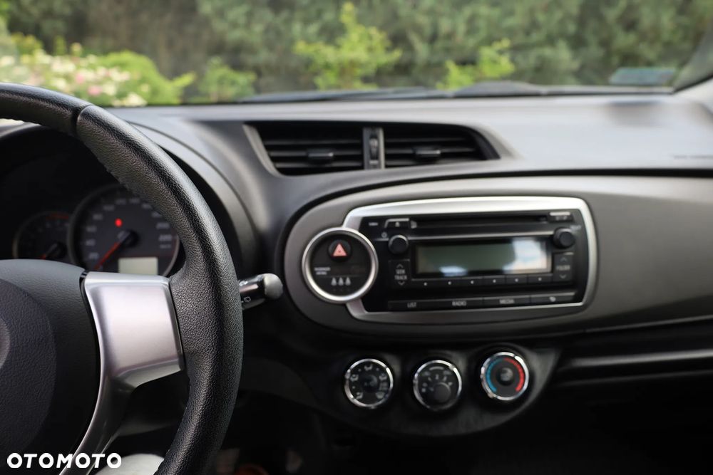 Toyota Yaris 1.0 Life - 13