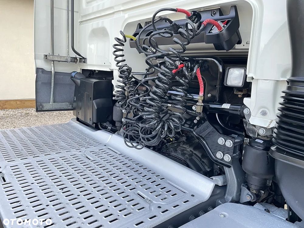 DAF XF 480 FT / STANDARD / SUPER SPACE CAB / CLIMA STACJONARNA / XENON / 2019 / SALON POLSKA / DOPOSAŻONY / STAN JAK NOWY / - 11