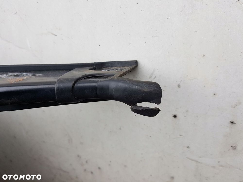 AUDI A4 B8 08-11r 2.0 TDI PAS PRZEDNI CHŁODNICE MANU - 7