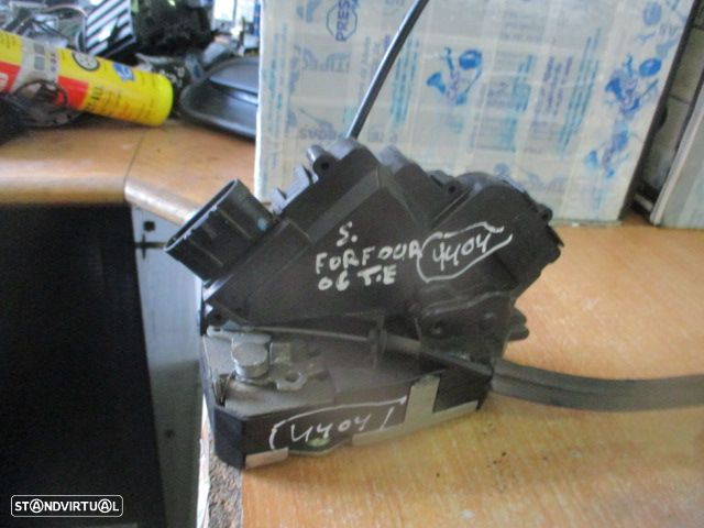 Fecho A4547300535 SMART FORFOUR 2006 TE 4 PINOS - 4