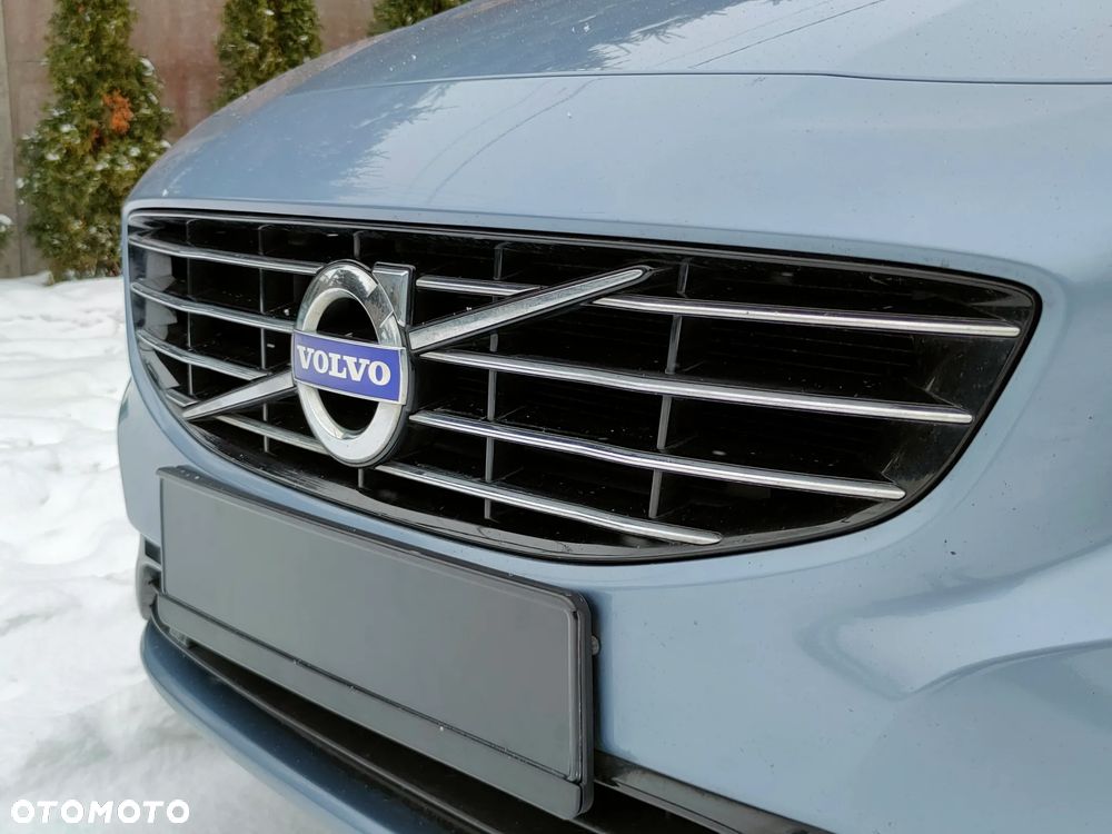Volvo V60 D4 Geartronic Summum - 13