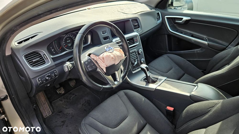 Volvo V60 - 21