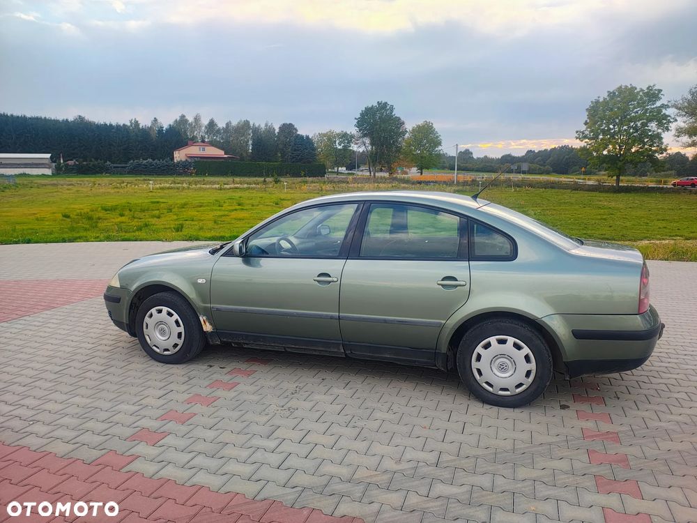 Volkswagen Passat - 6