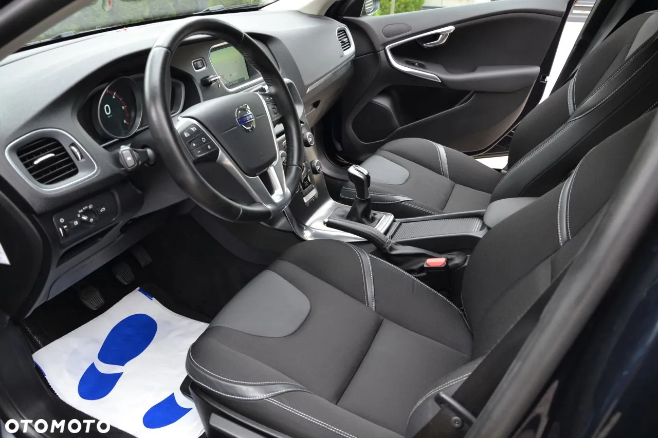 Volvo V40 D2 Drive-E Summum - 20