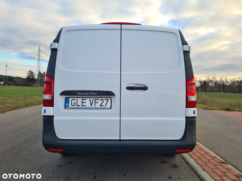 Mercedes-Benz VITO - 22