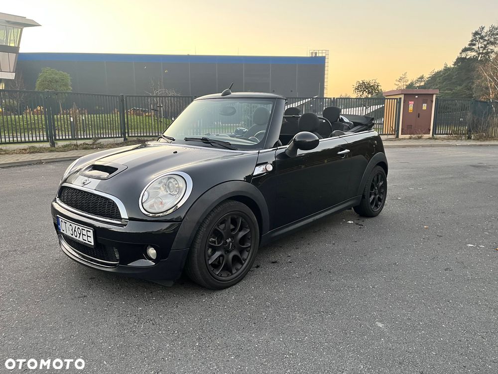 MINI Cooper S Cabrio - 1