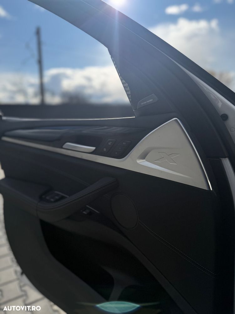 BMW X3 ver-xdrive20i-at-standard - 14