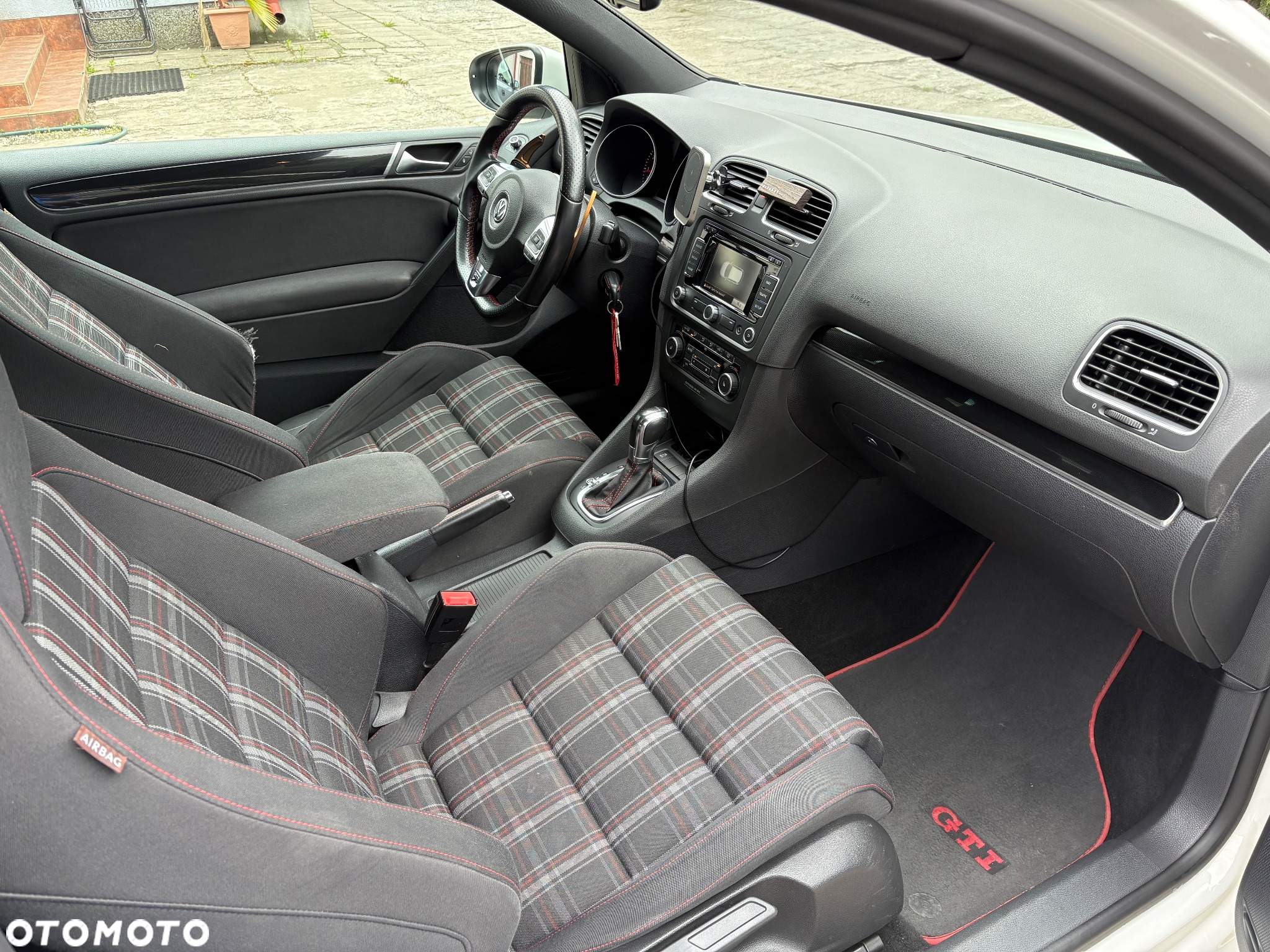 Volkswagen Golf VI 2.0 TSI GTI DSG - 12