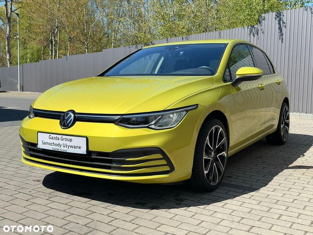 Volkswagen Golf 1.5 eTSI Life DSG - 3