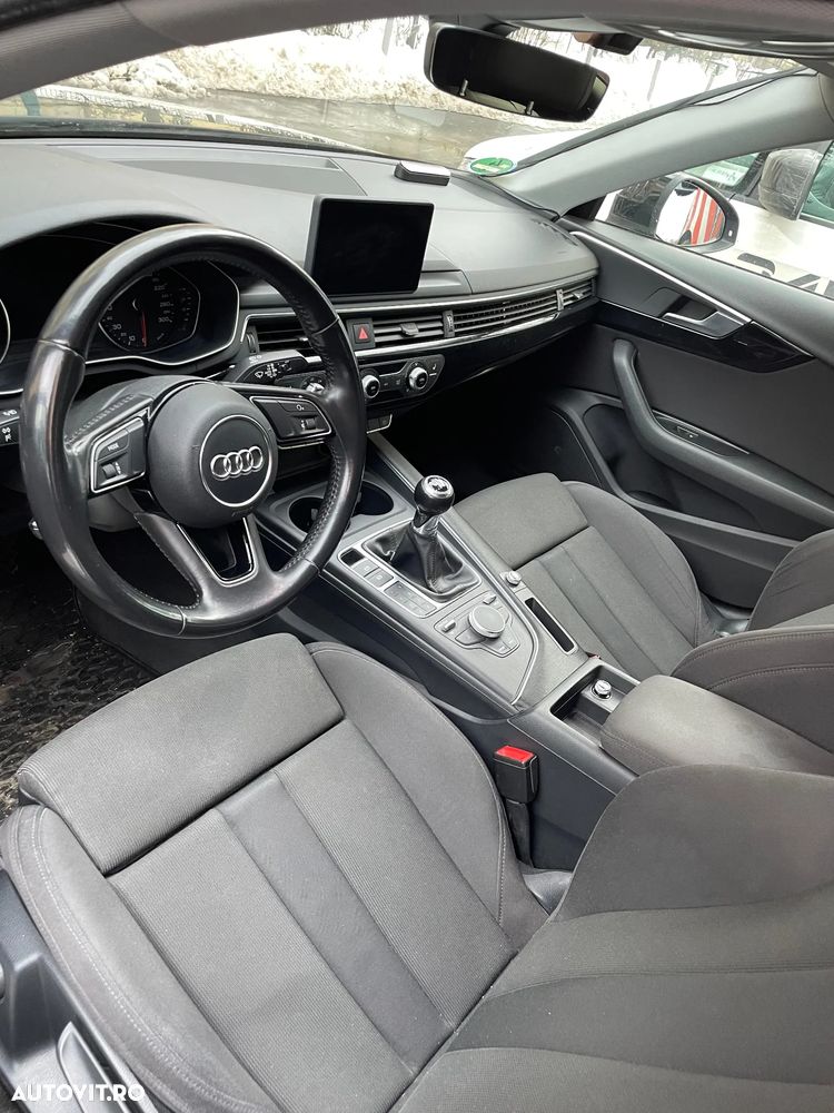 Audi A4 Limuzina 2.0 TDI DPF clean Attraction - 22